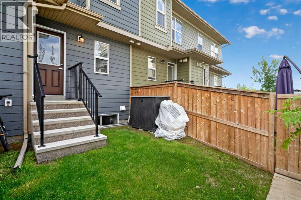 348 Cranbrook Square SE - 27