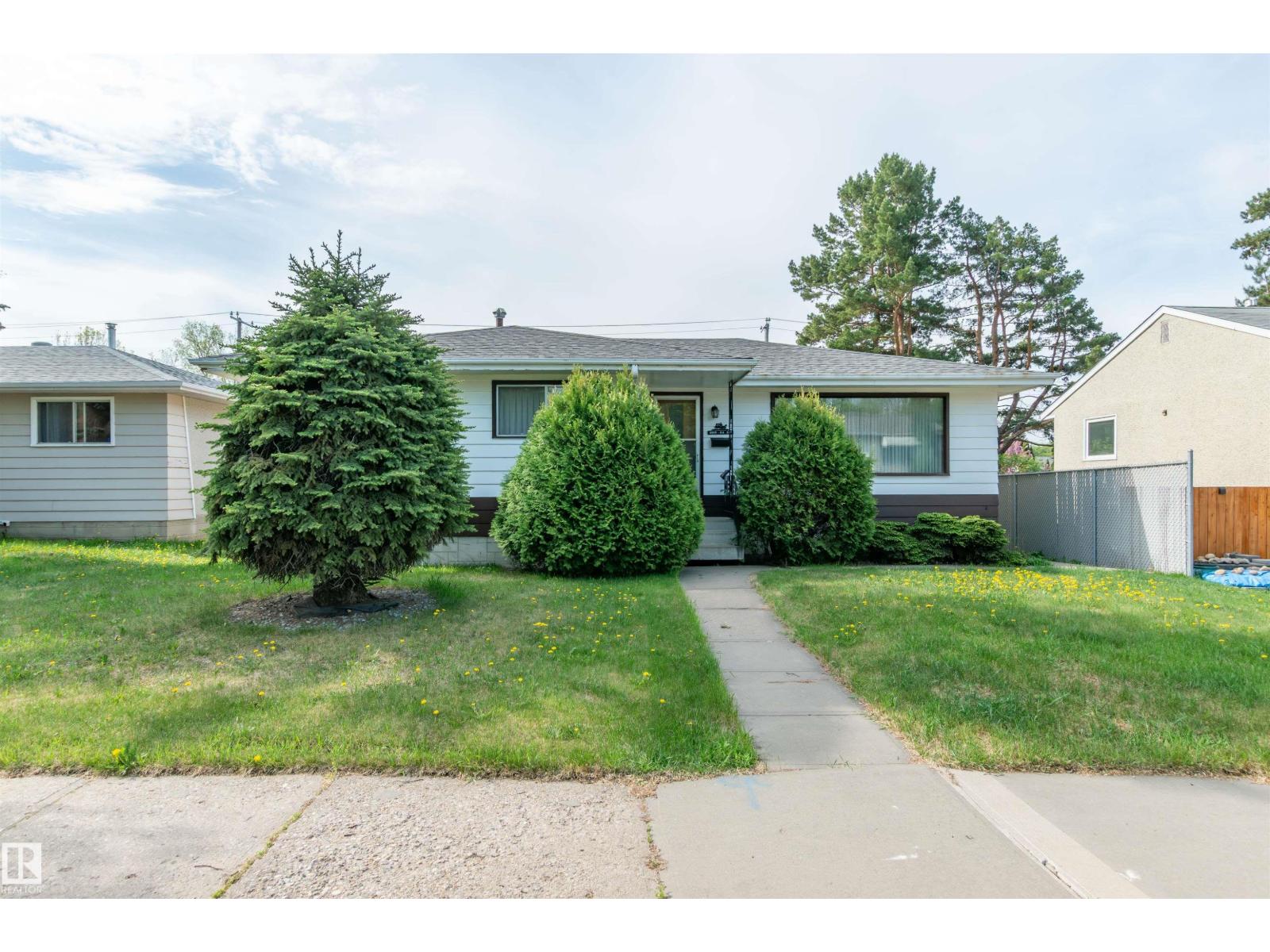 4009 114 AV NW - 11