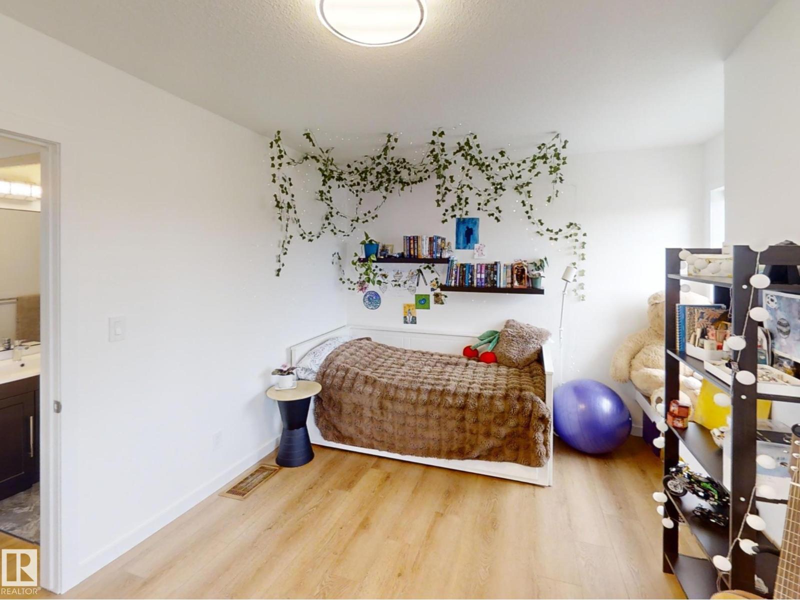 12936 161A AV NW - 28
