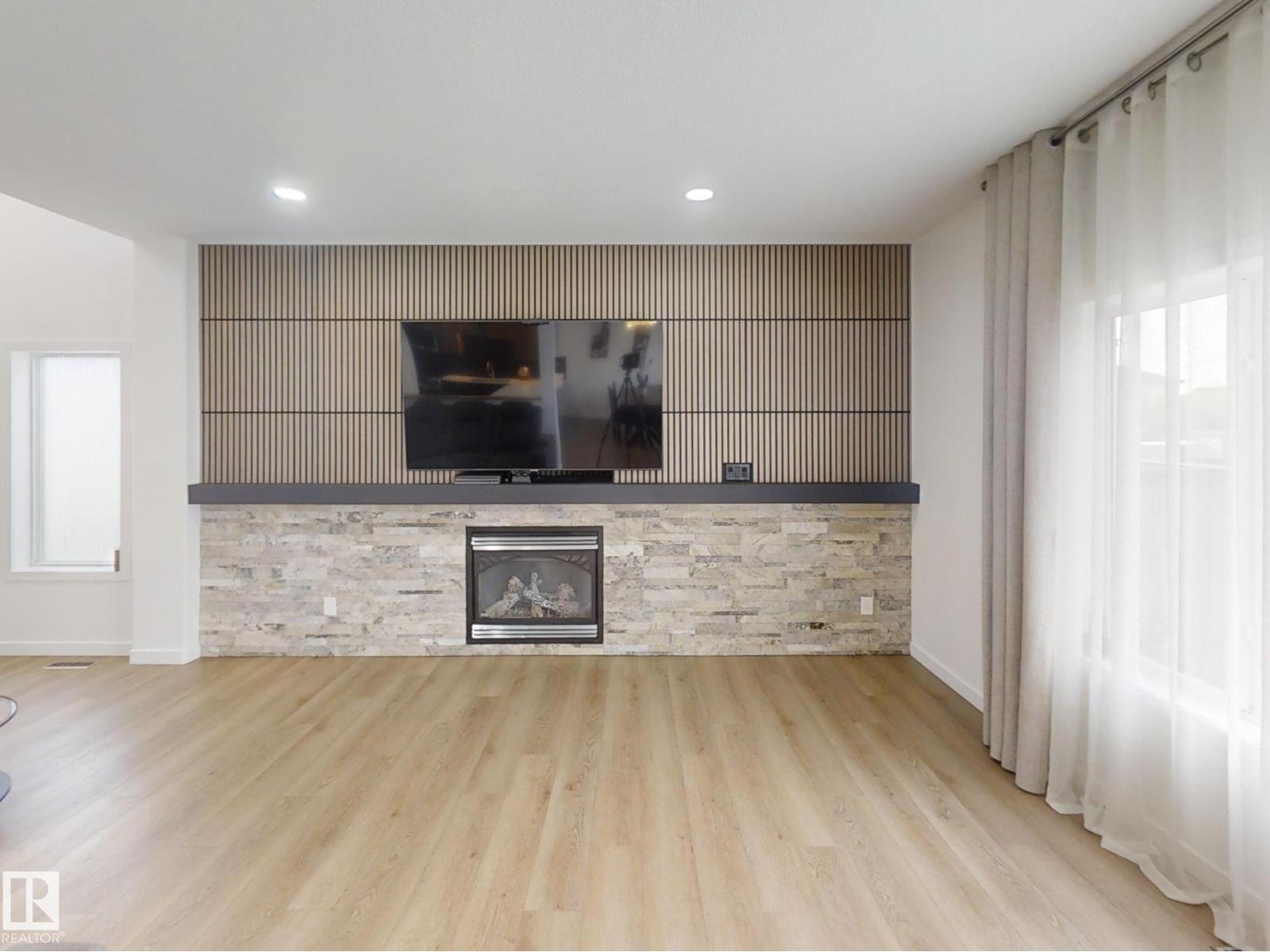 12936 161A AV NW - 10