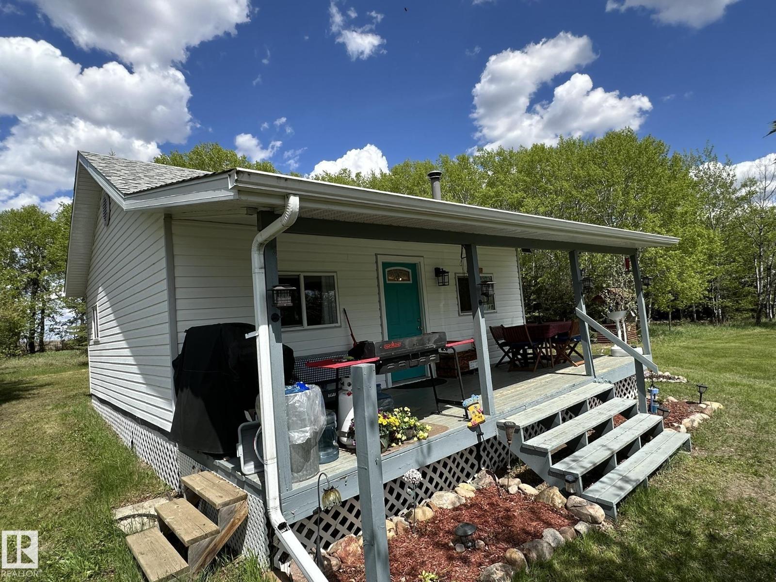 16544 590 TWP RD - 29