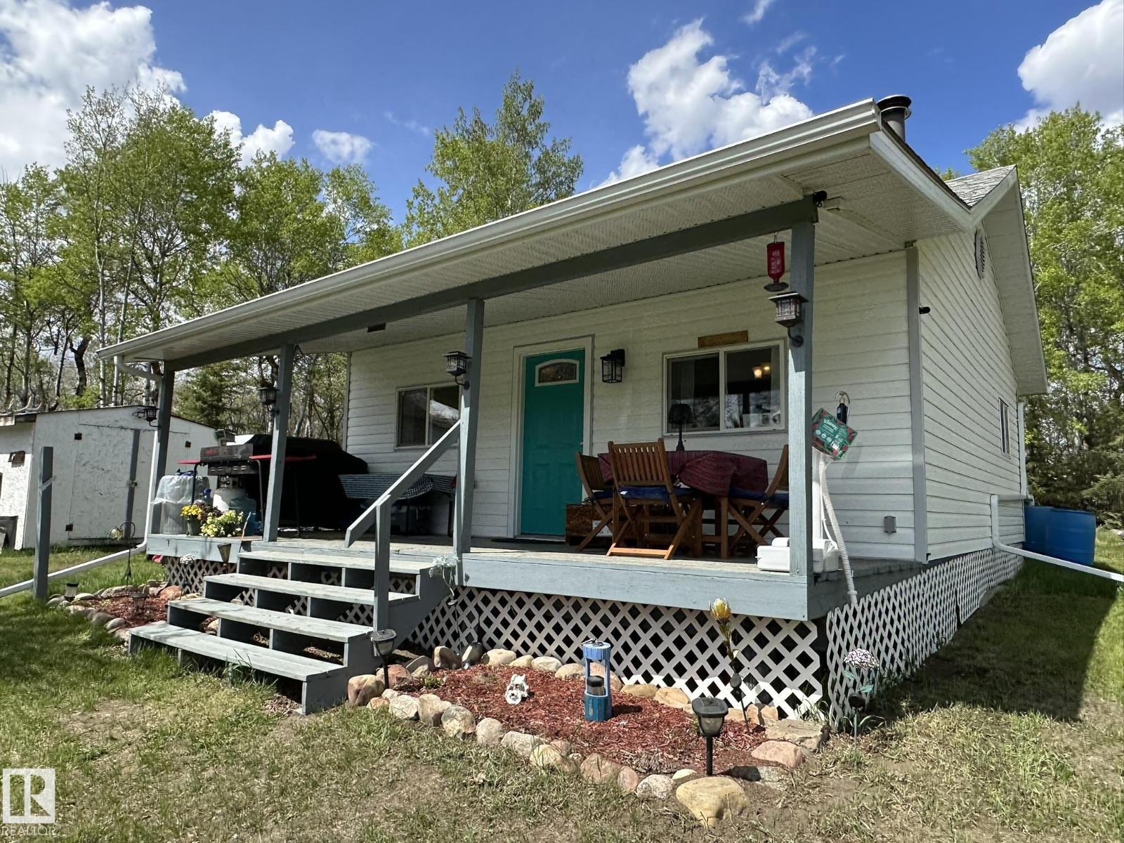 16544 590 TWP RD - 4