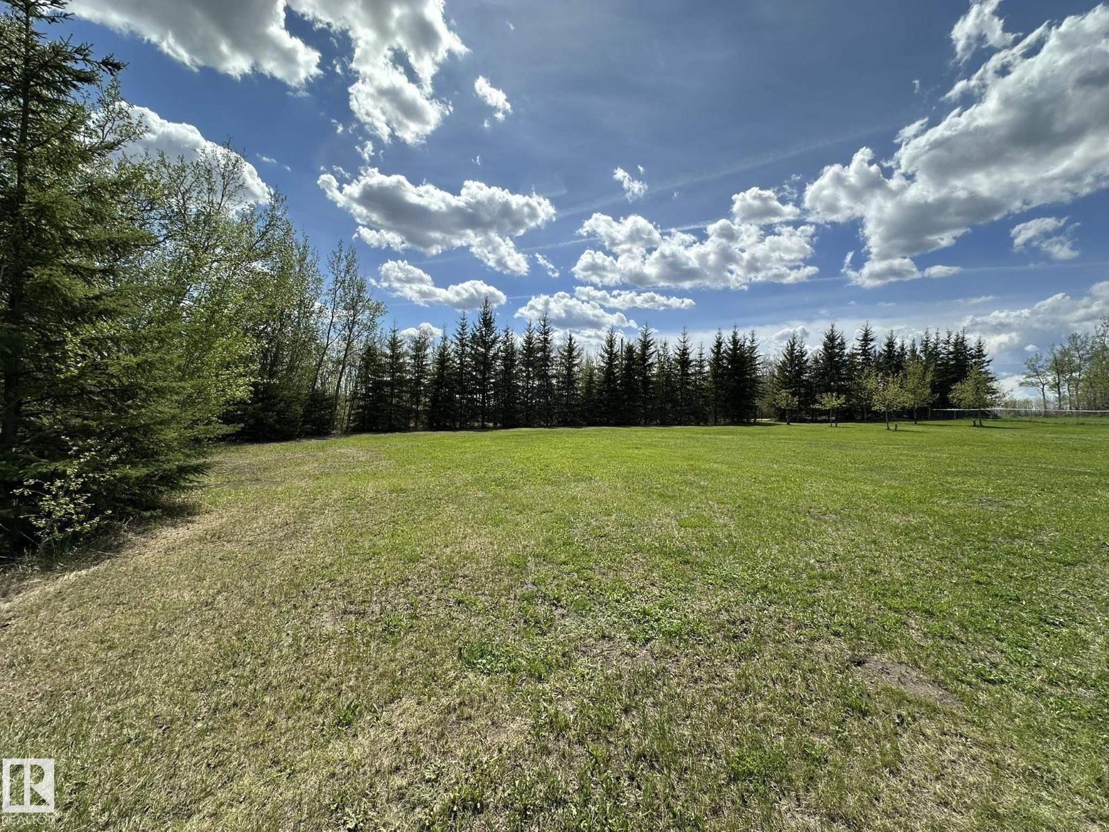 16544 590 TWP RD - 33