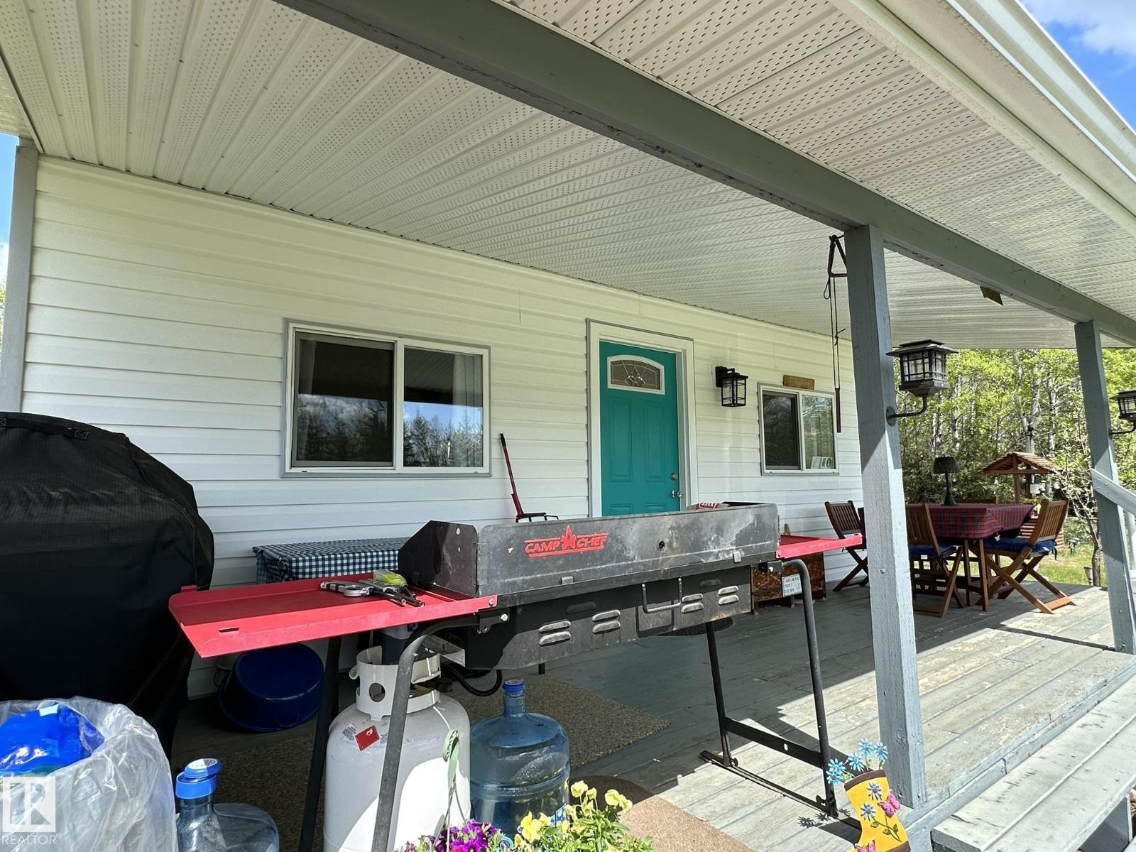 16544 590 TWP RD - 28