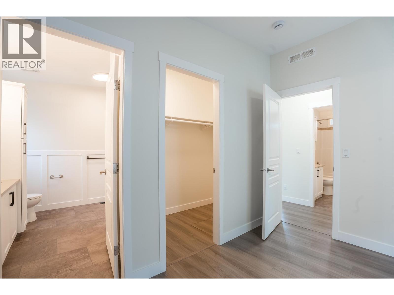 70 8300 Gallagher Lake Frontage Road, Oliver