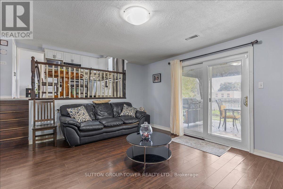 25 BUTE STREET - 18