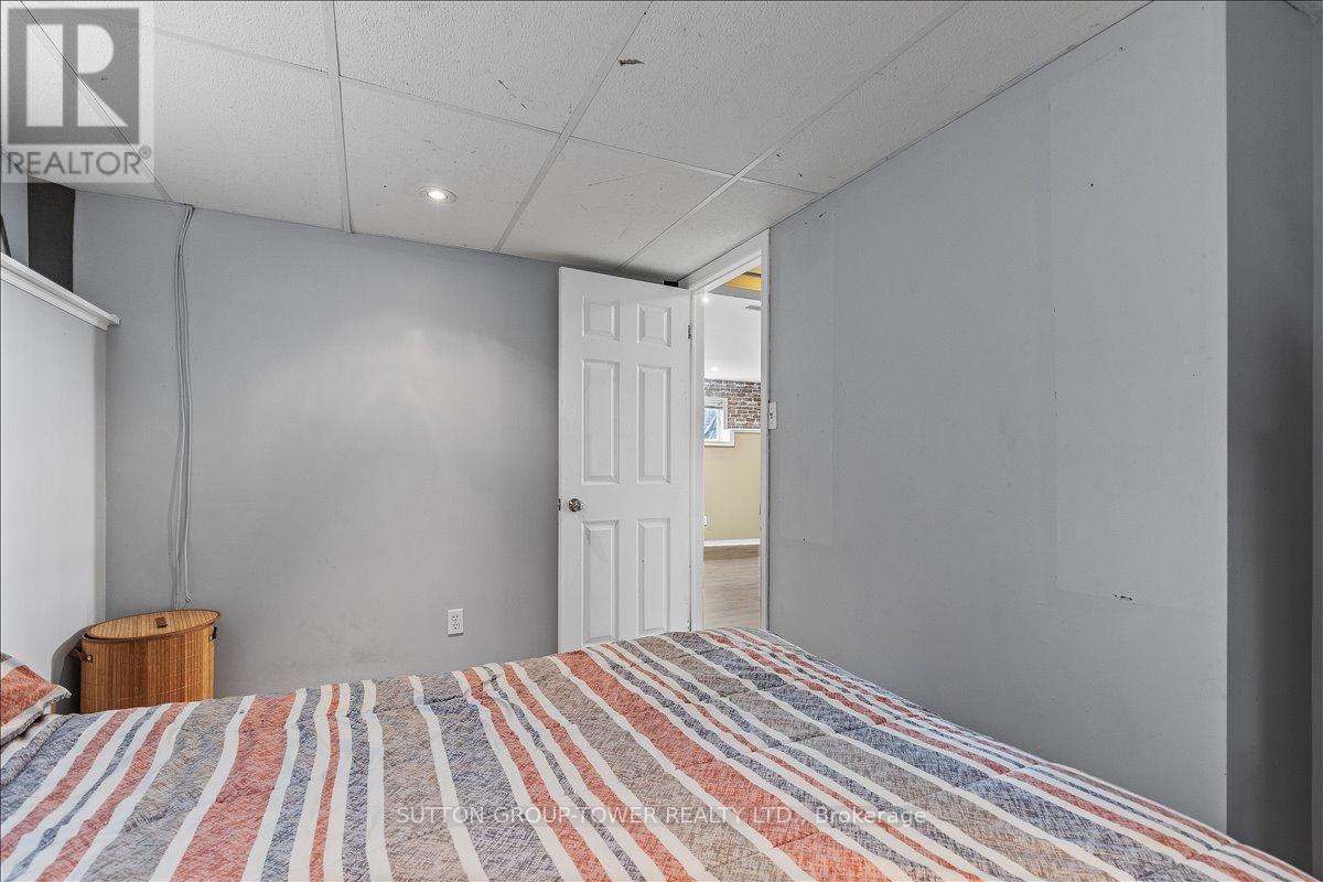25 BUTE STREET - 34