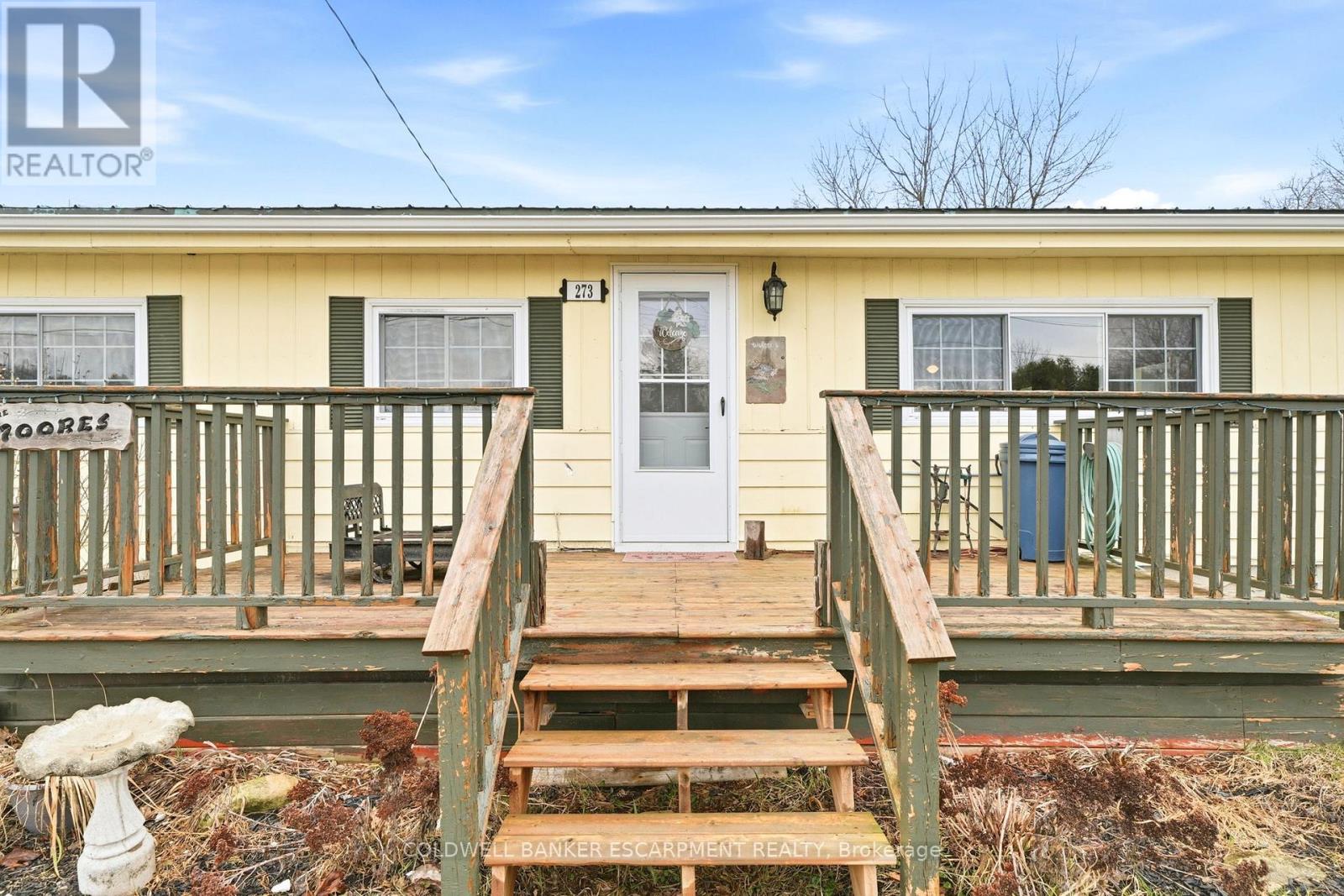 273 ELGIN STREET S - 6