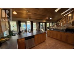 Loft - 8187 Cottonwood Bay Road, Bridge Lake, BC V0K1X2 Photo 9