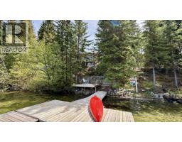 8187 Cottonwood Bay Road, Bridge Lake, BC V0K1X2 Photo 20