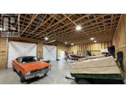 8187 Cottonwood Bay Road, Bridge Lake, BC V0K1X2 Photo 32