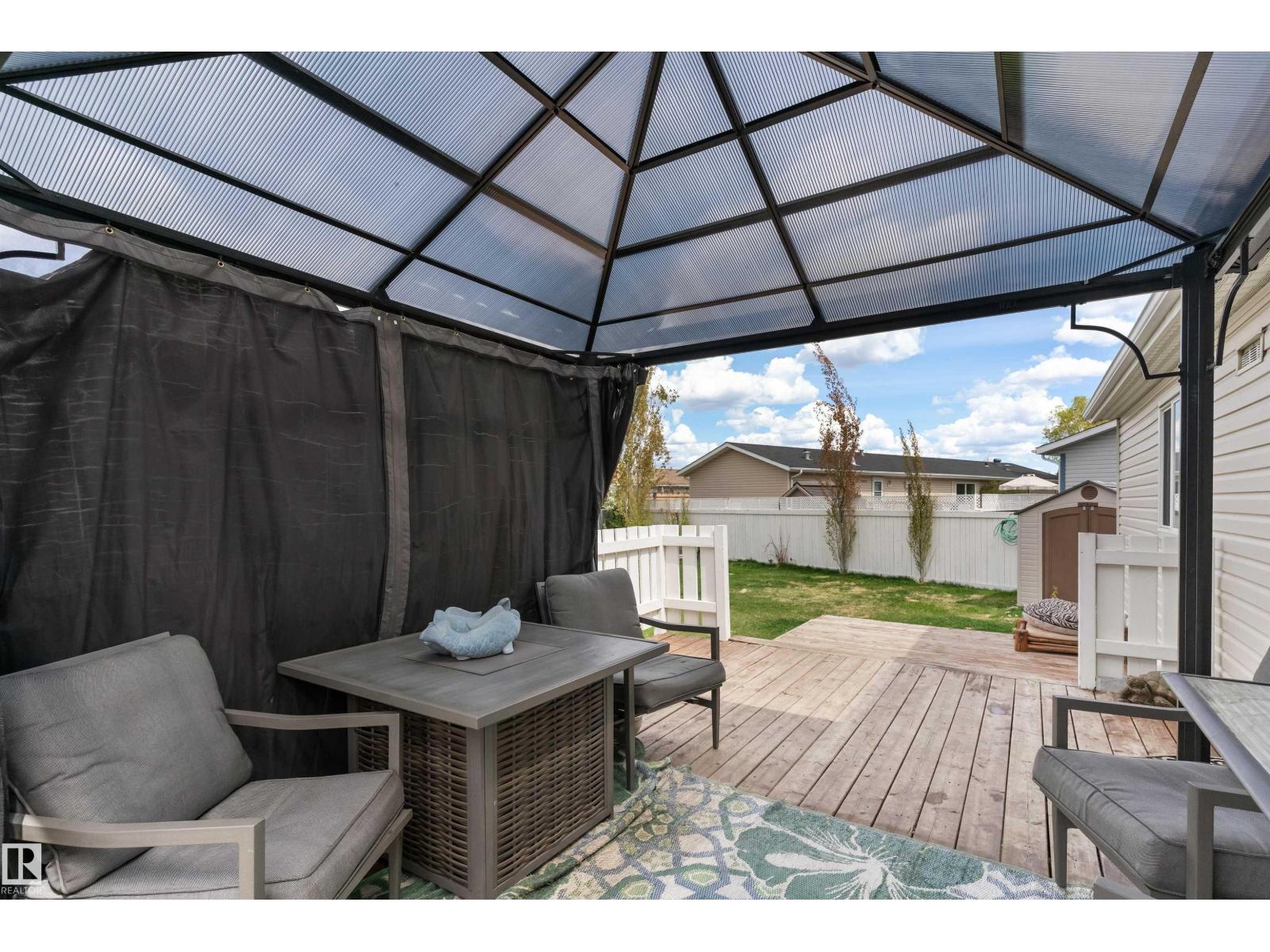 1661 Jubilee Crescent - 27