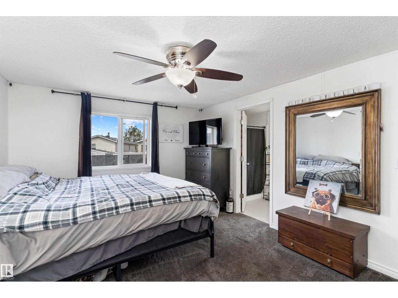 1661 Jubilee Crescent - 20
