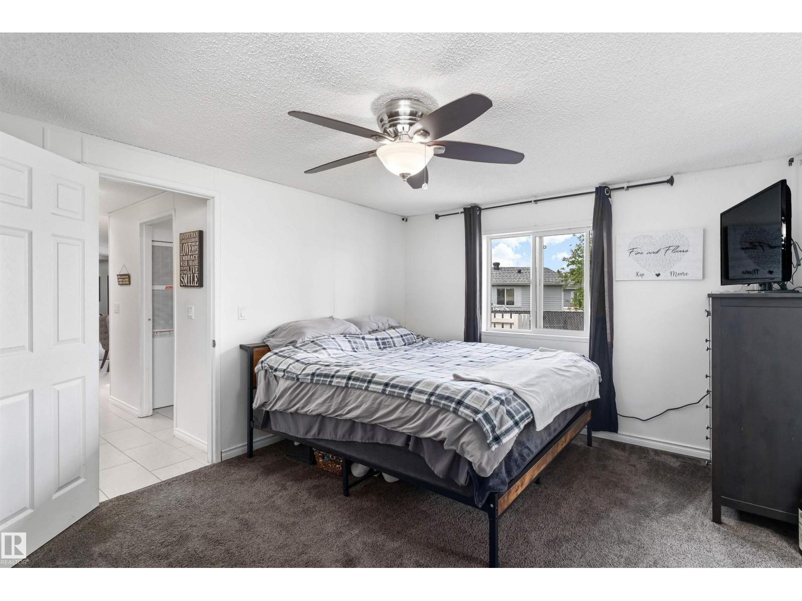 1661 Jubilee Crescent - 19