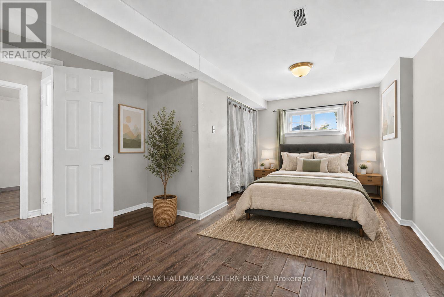 285 TOWERHILL ROAD - 15