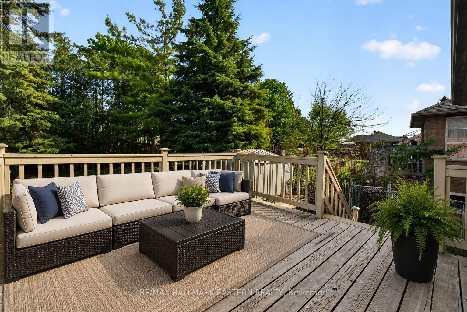 285 TOWERHILL ROAD - 22