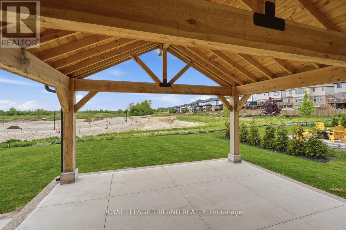 77 CRESTVIEW DRIVE - 38