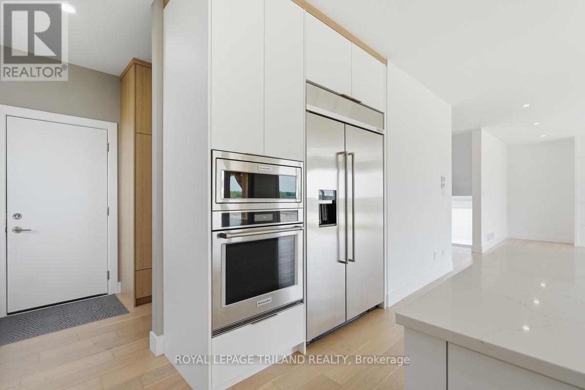 77 CRESTVIEW DRIVE - 7