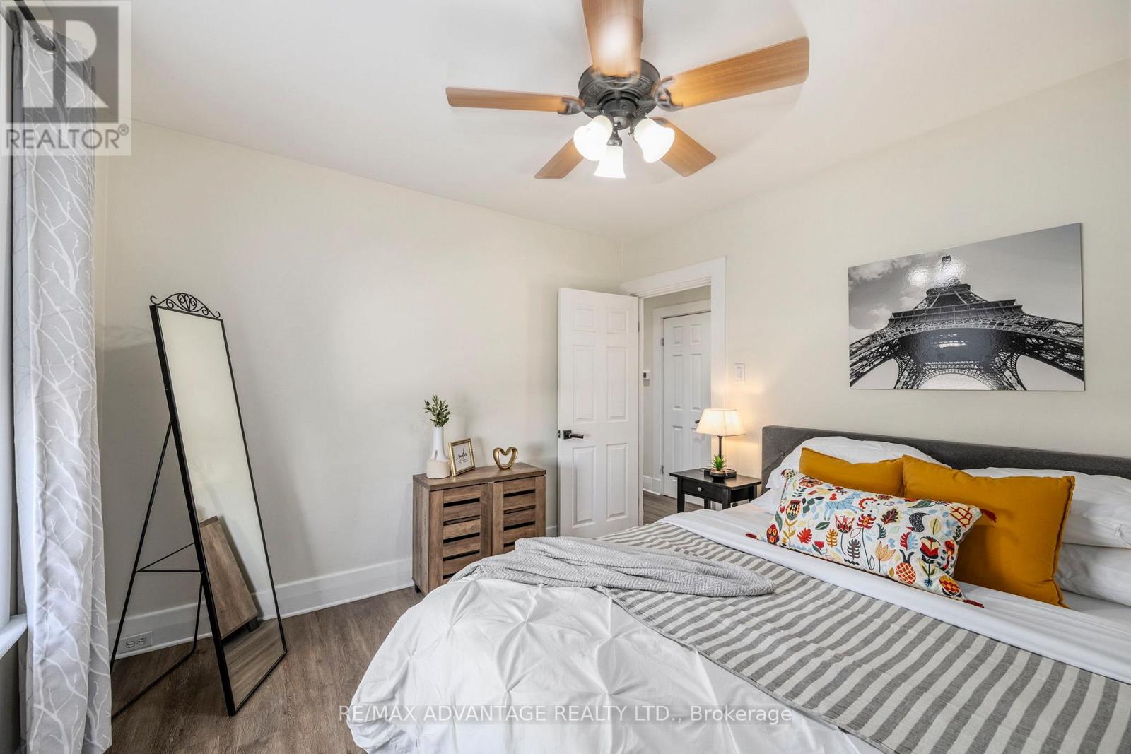 577 ENGLISH STREET - 13