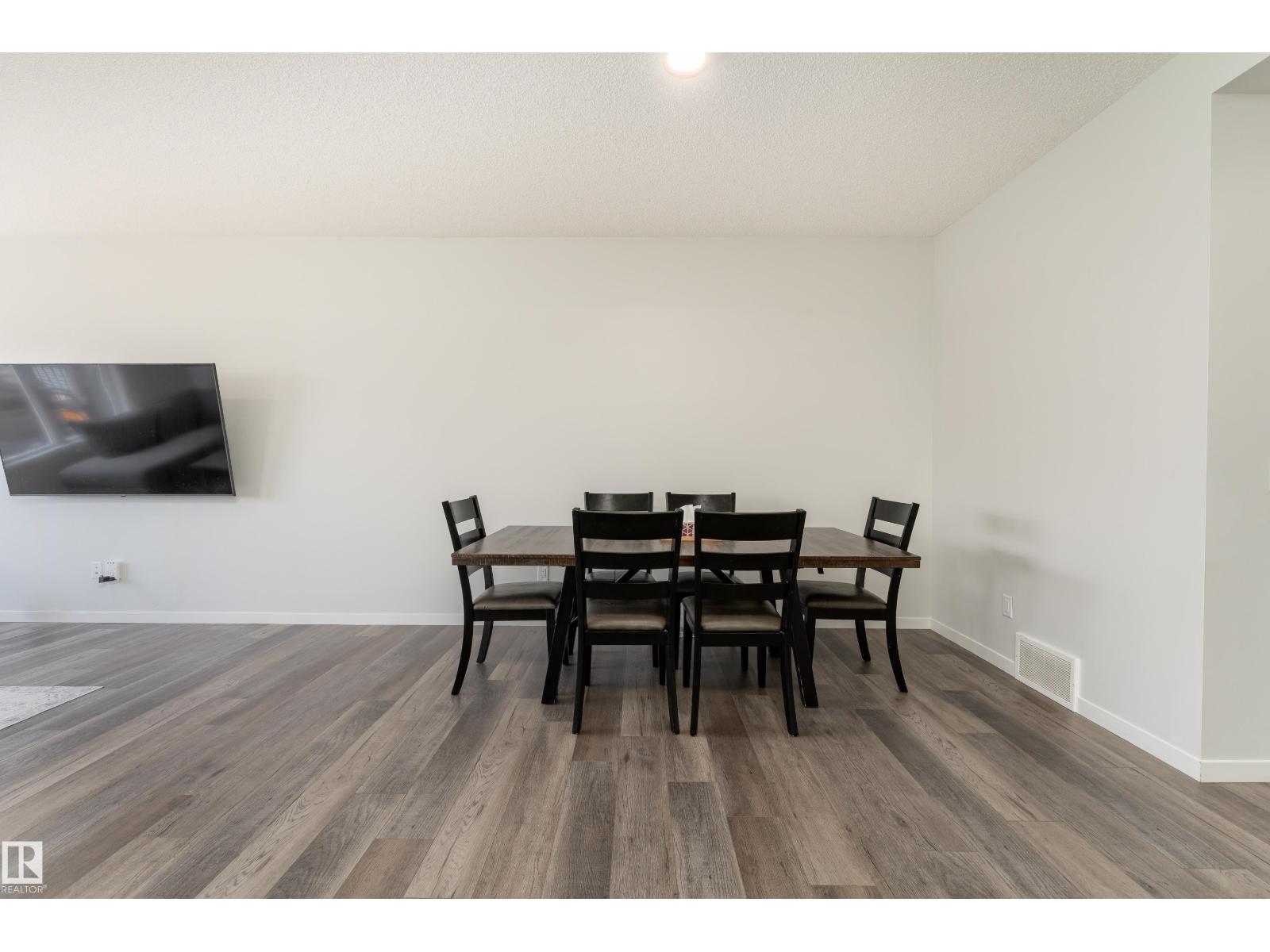 5323 LARK LANDING LD NW - 21