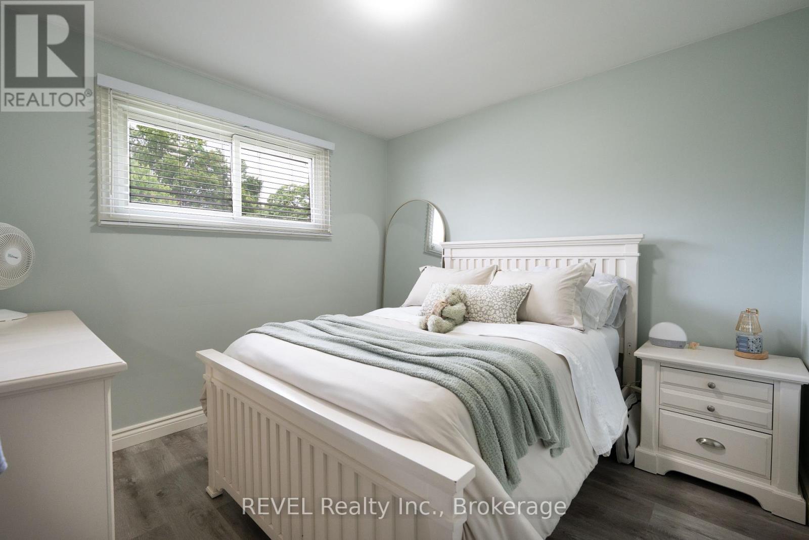 4480 QUEENSWAY GARDENS - 15