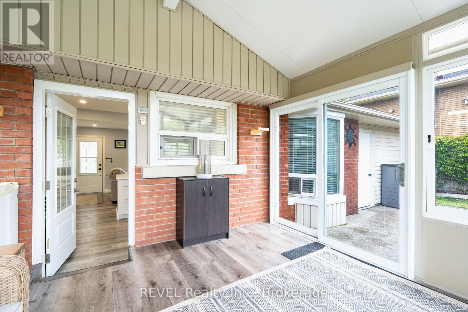 4480 QUEENSWAY GARDENS - 26