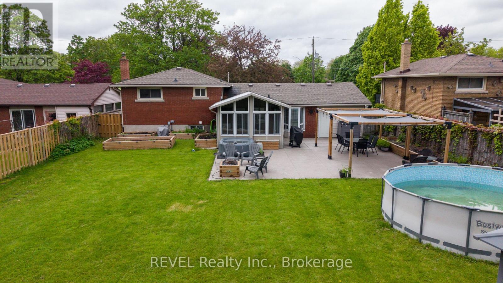 4480 QUEENSWAY GARDENS - 34