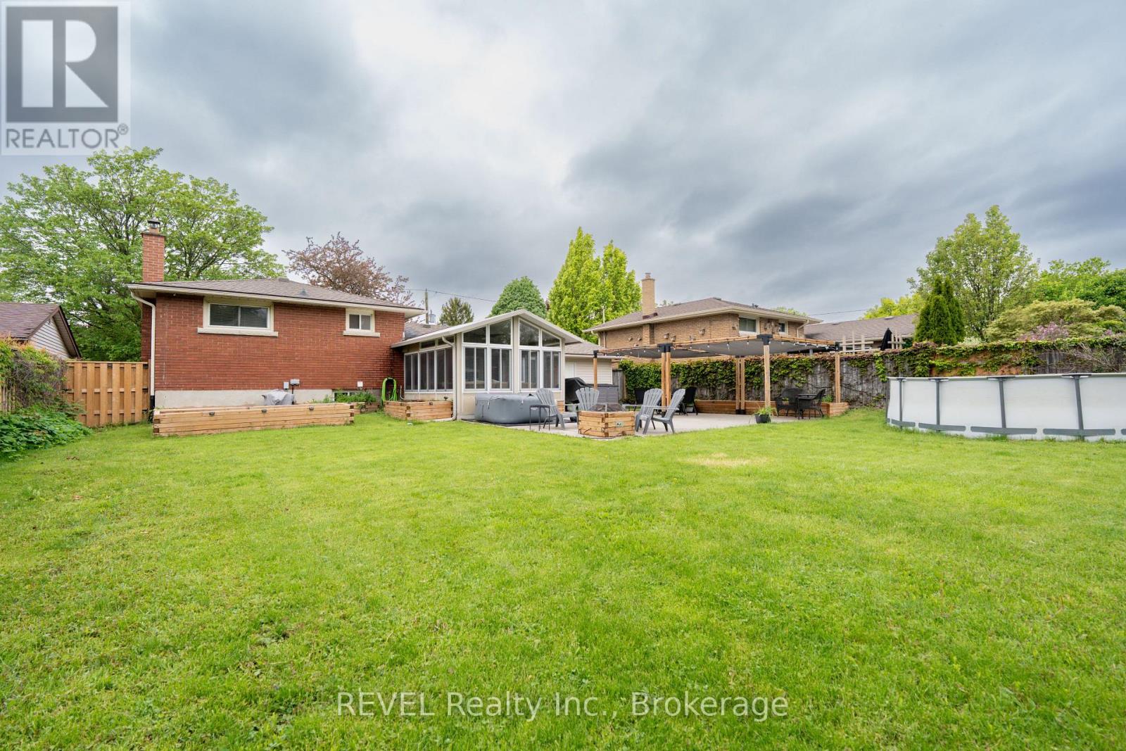 4480 QUEENSWAY GARDENS - 35