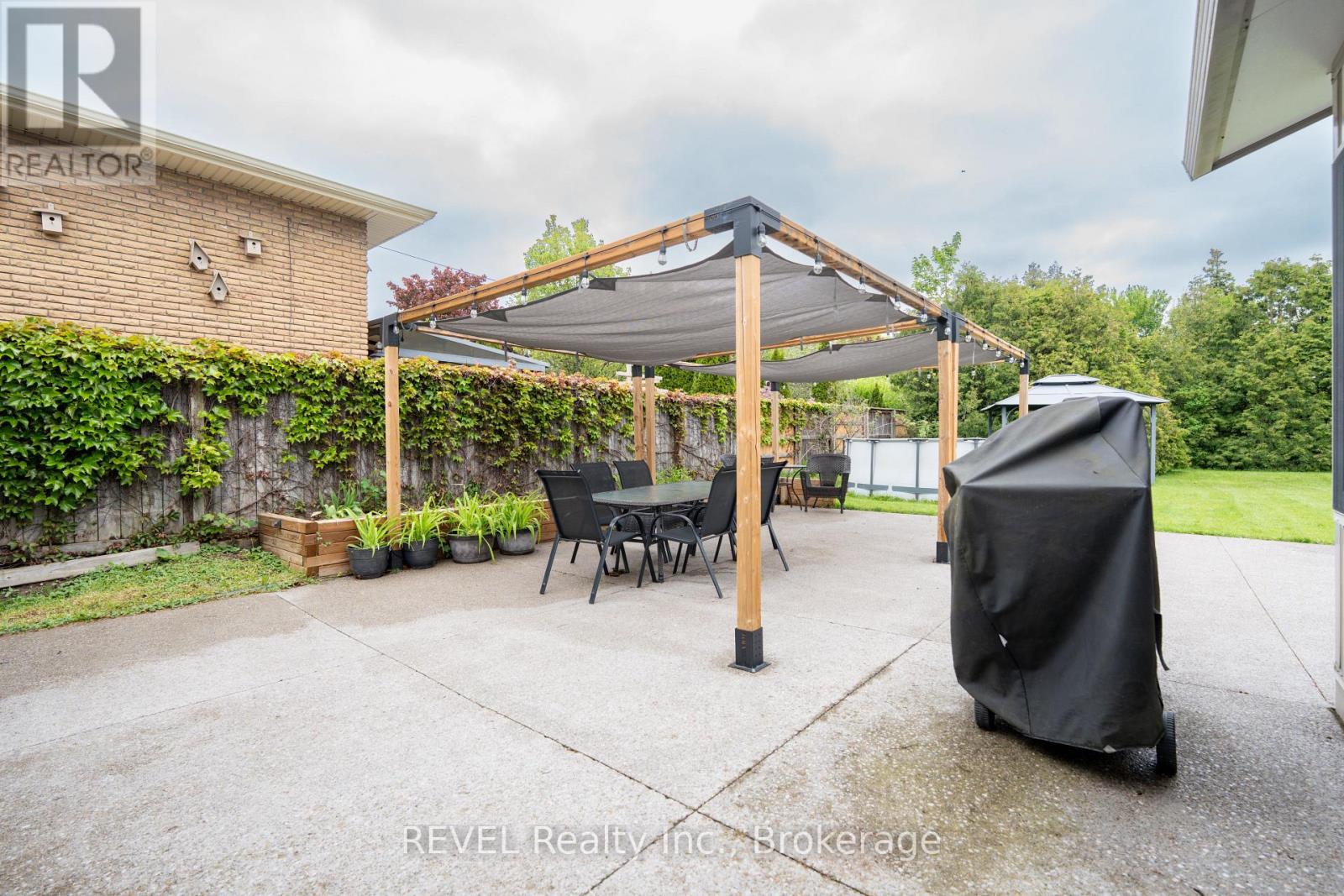 4480 QUEENSWAY GARDENS - 31