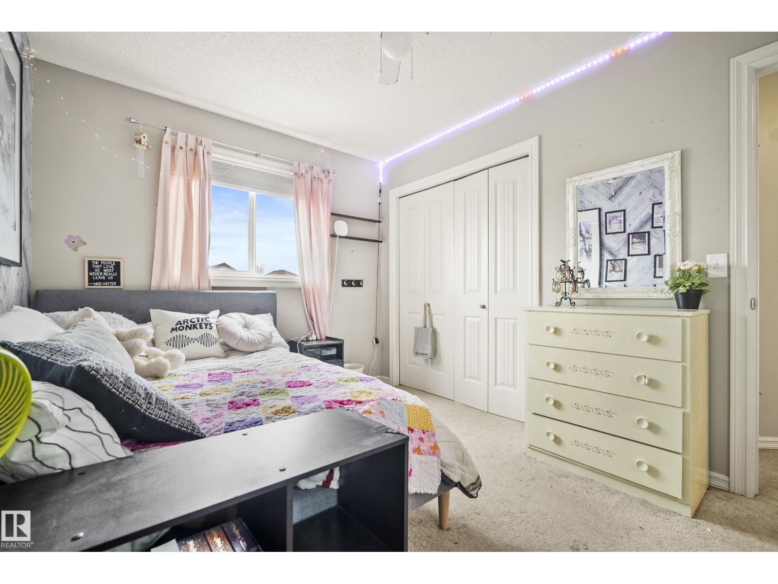 14740 140 ST NW - 24