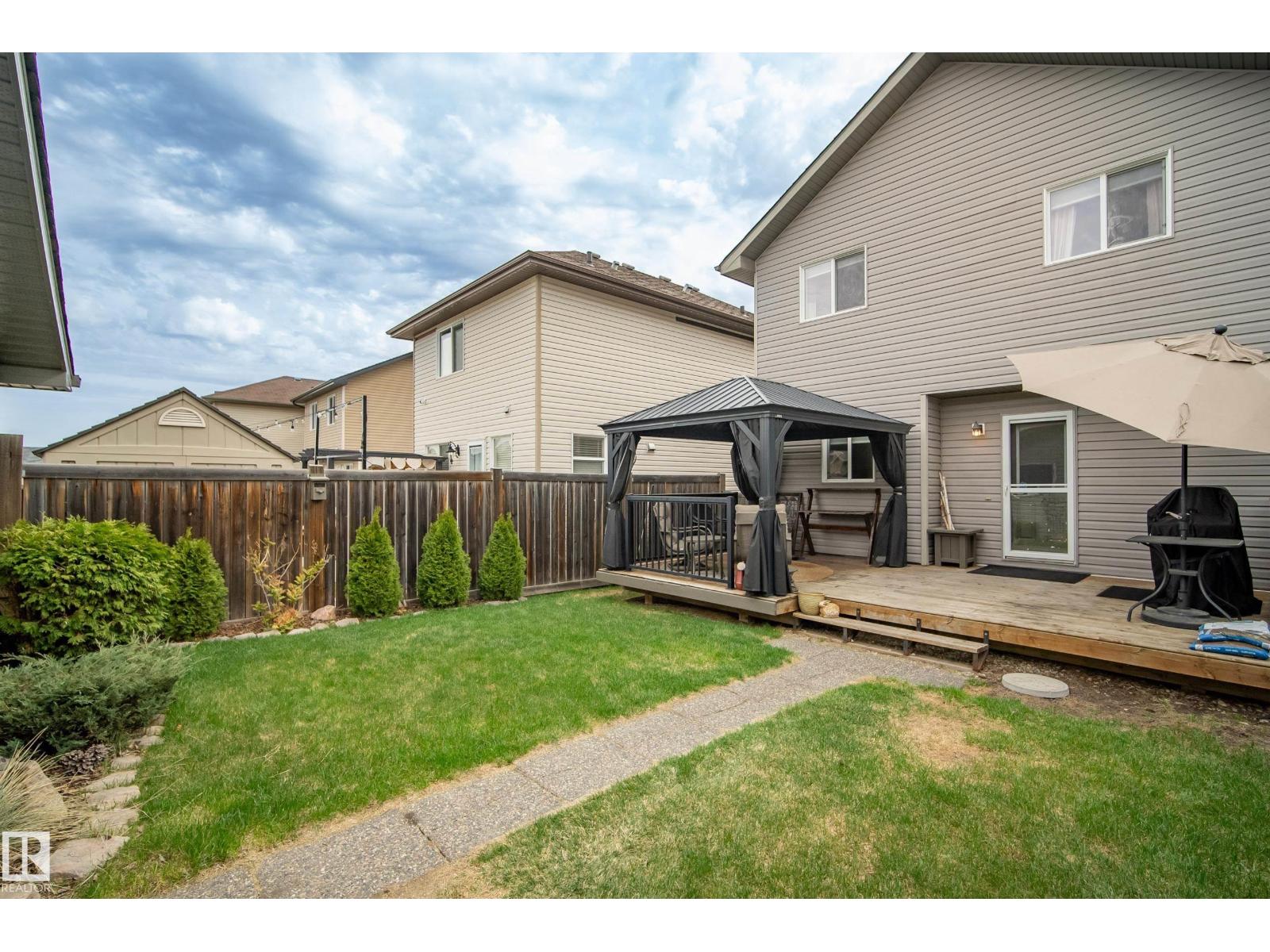 14740 140 ST NW - 41