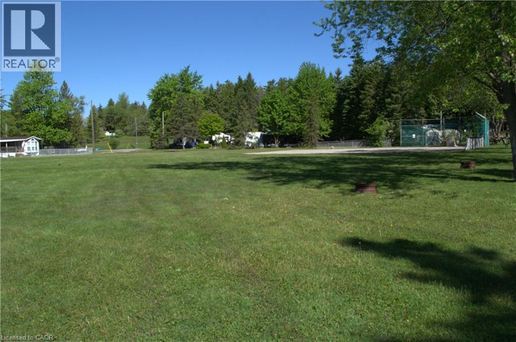 #58 673 BRANT WATERLOO Road - 31