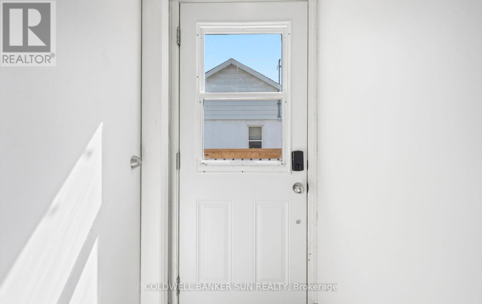 20 MAPLE LANE - 29