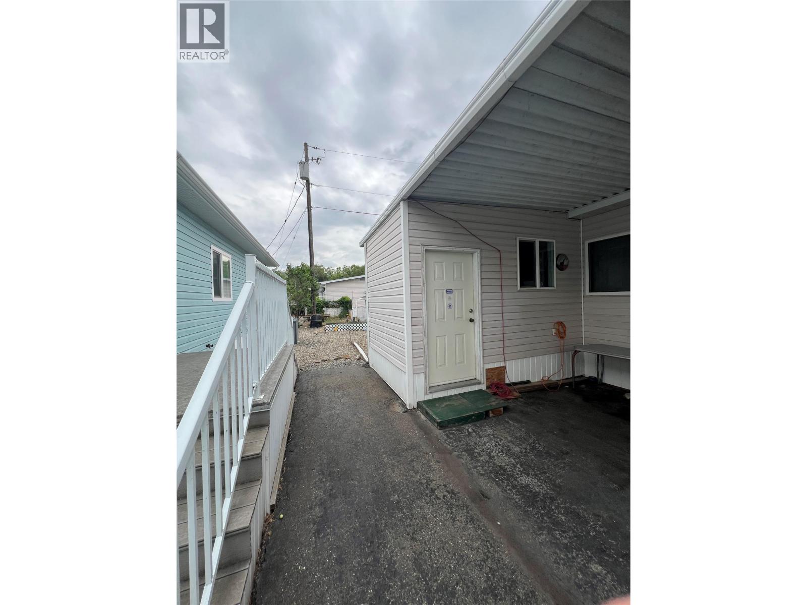 #123 5484 25 Avenue - 28