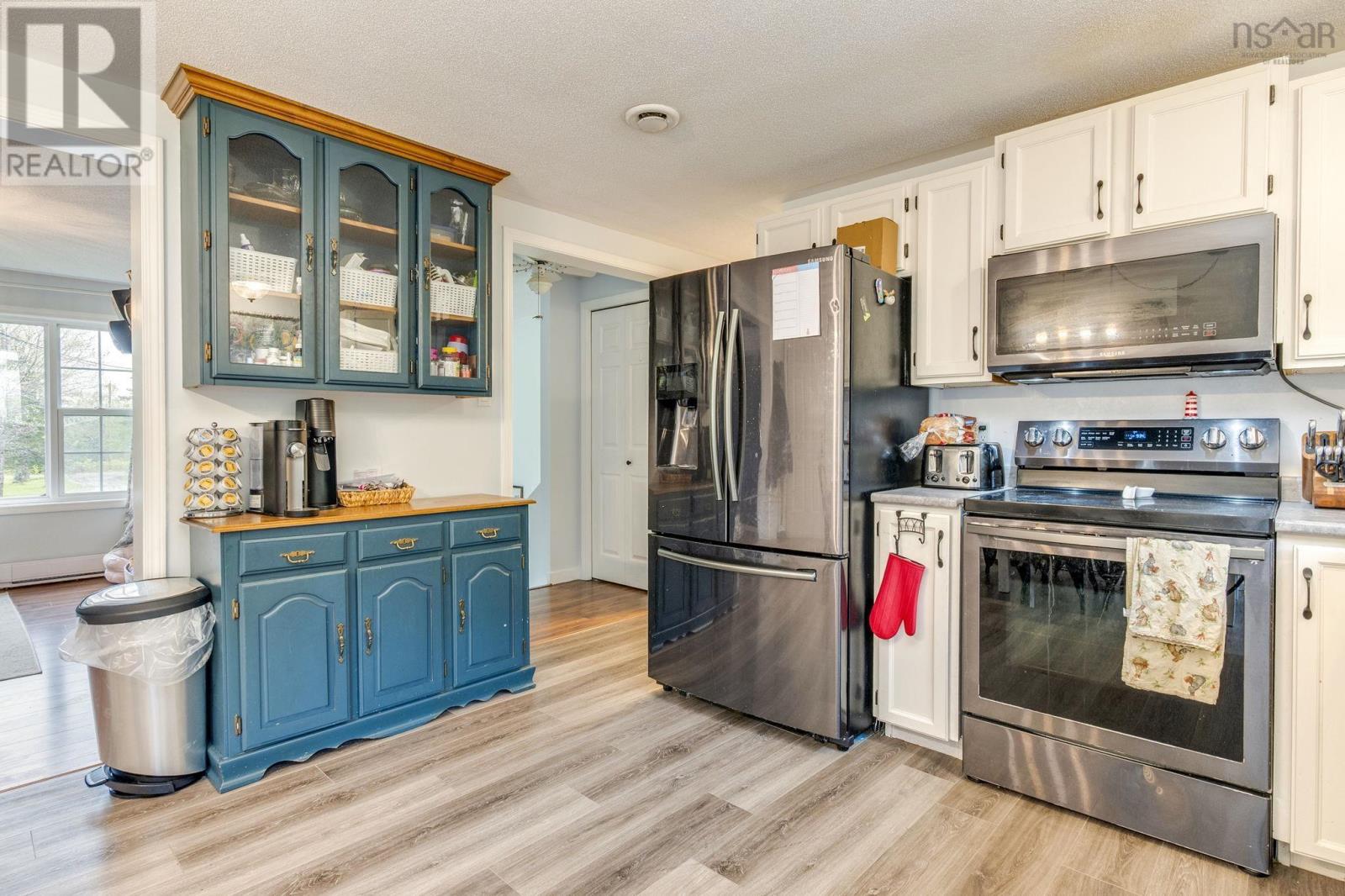 Property 21 of 45 of 51 Beech Hill Road