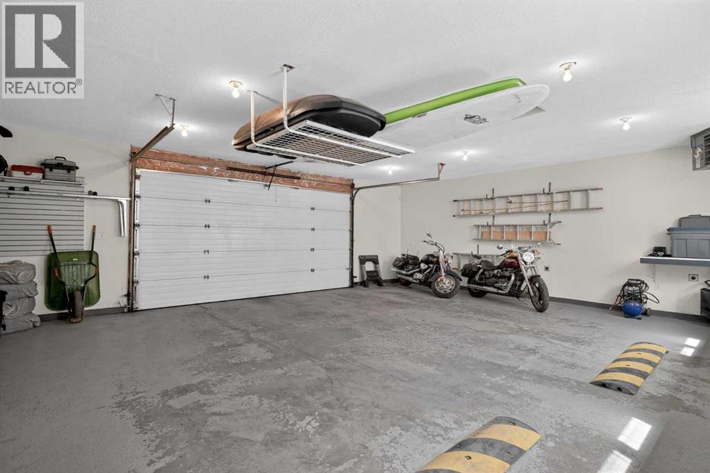 112 Prestwick Point SE - 34