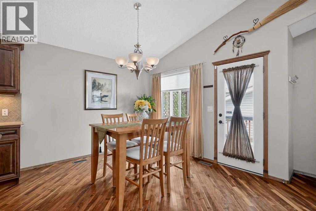 112 Prestwick Point SE - 11