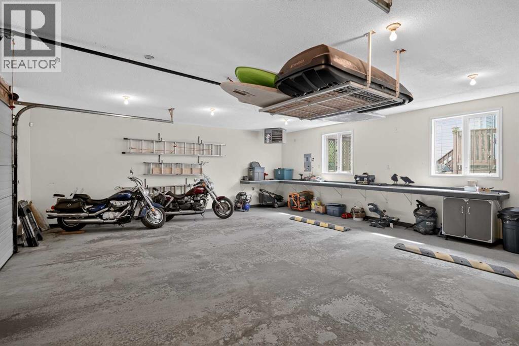 112 Prestwick Point SE - 33