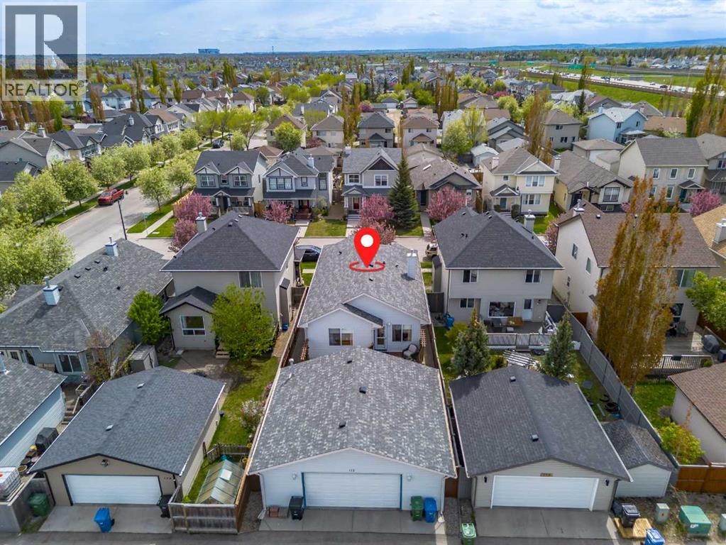 112 Prestwick Point SE - 40
