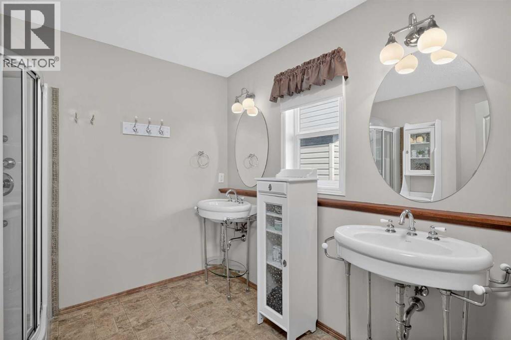 112 Prestwick Point SE - 15