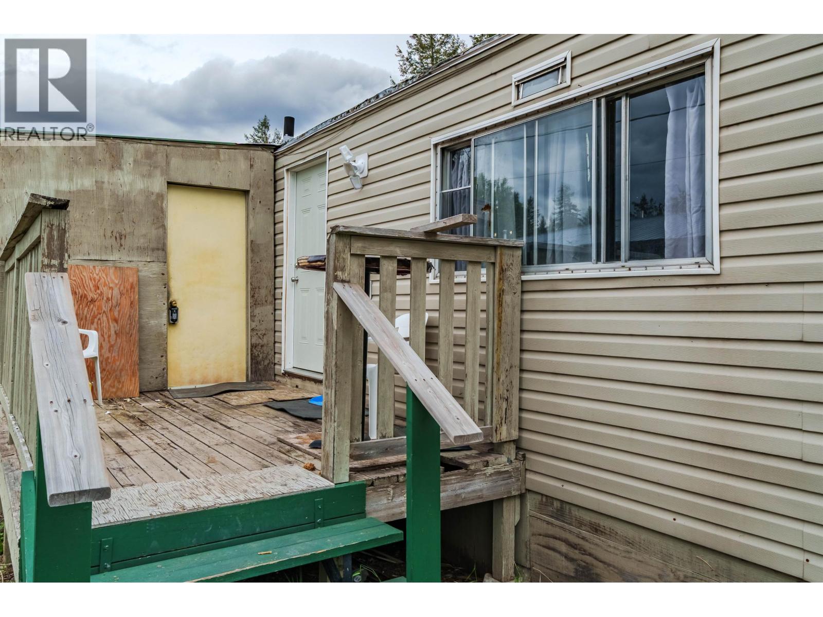 4807 CLARKE AVENUE - 14