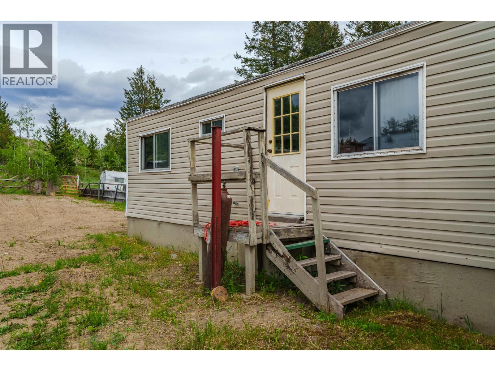 4807 CLARKE AVENUE - 19