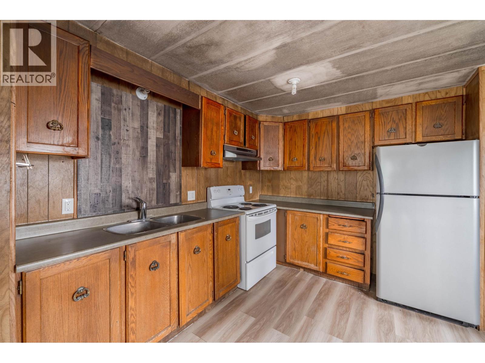 4807 CLARKE AVENUE - 2