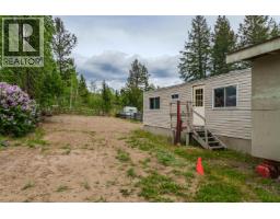 4807 Clarke Avenue, Lac La Hache, BC V0K1T0 Photo 6