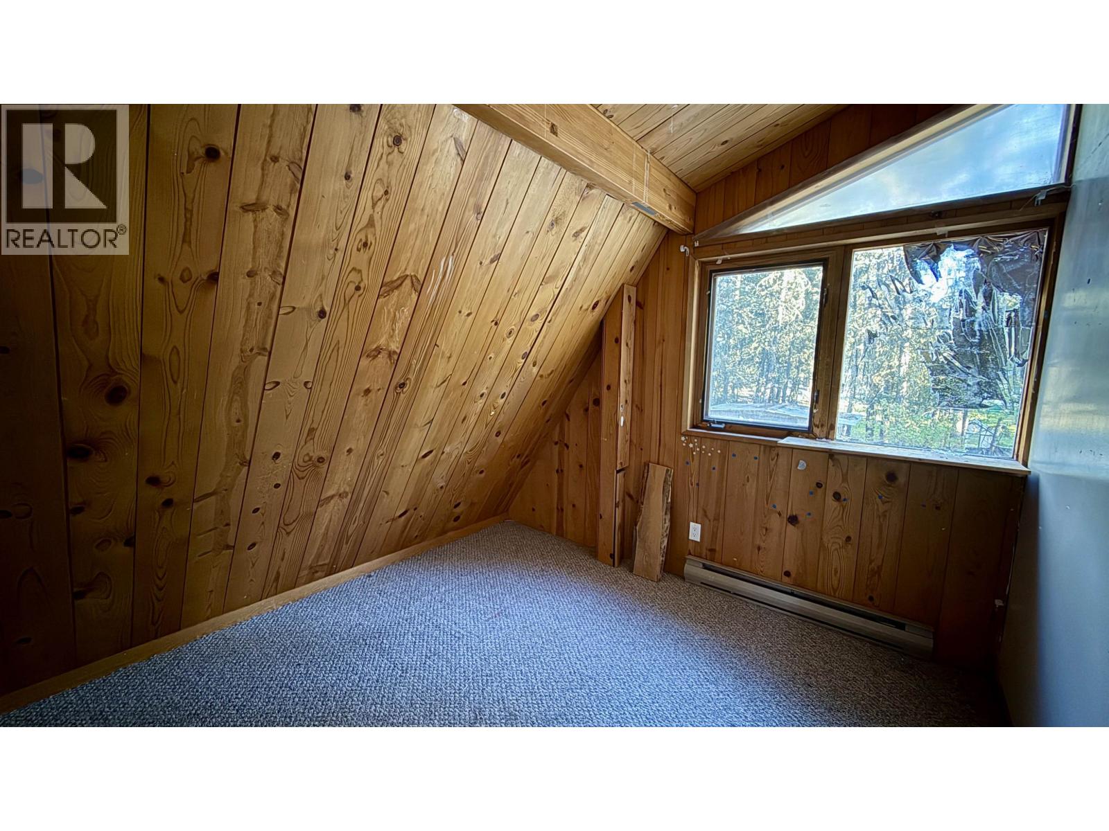 4834 GLOINNZUN DRIVE - 11