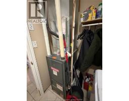 2290 Daytona Avenue, Windsor, ON N9B3Y2 Photo 6
