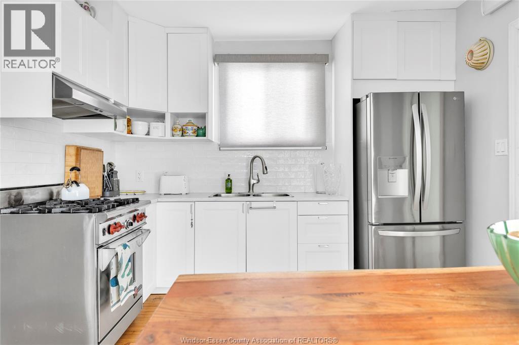 712 GLADSTONE - 13