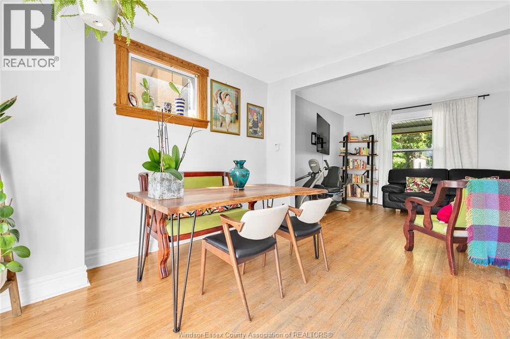 712 GLADSTONE - 6