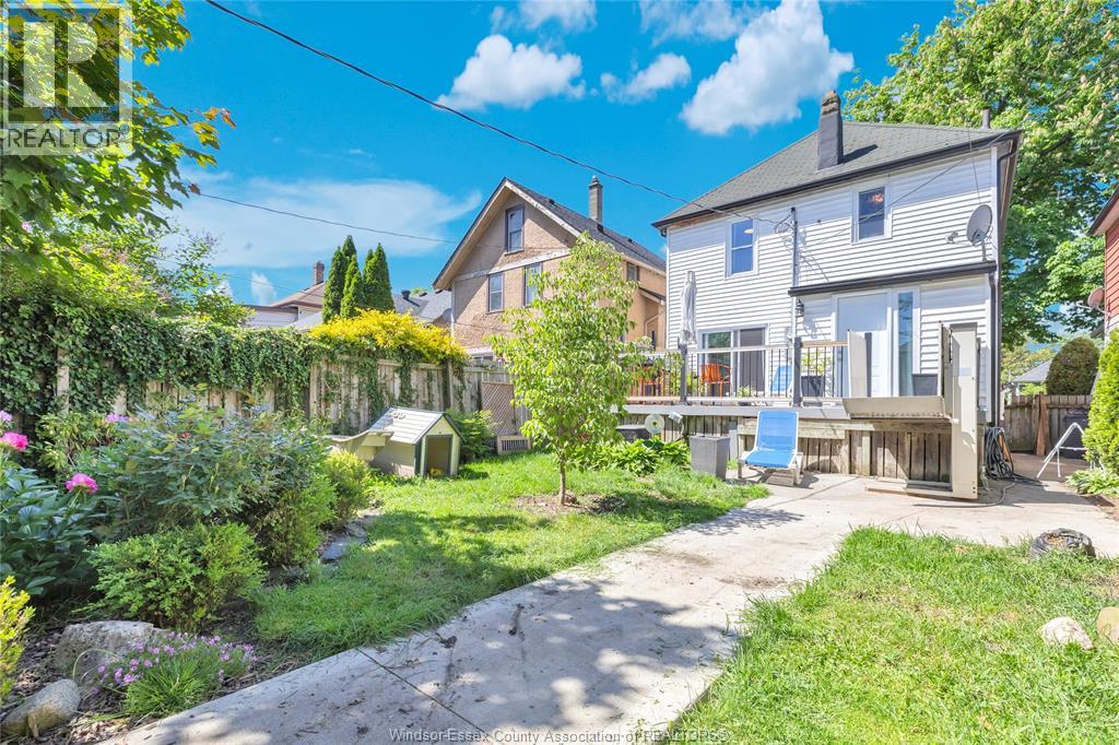 712 GLADSTONE - 31