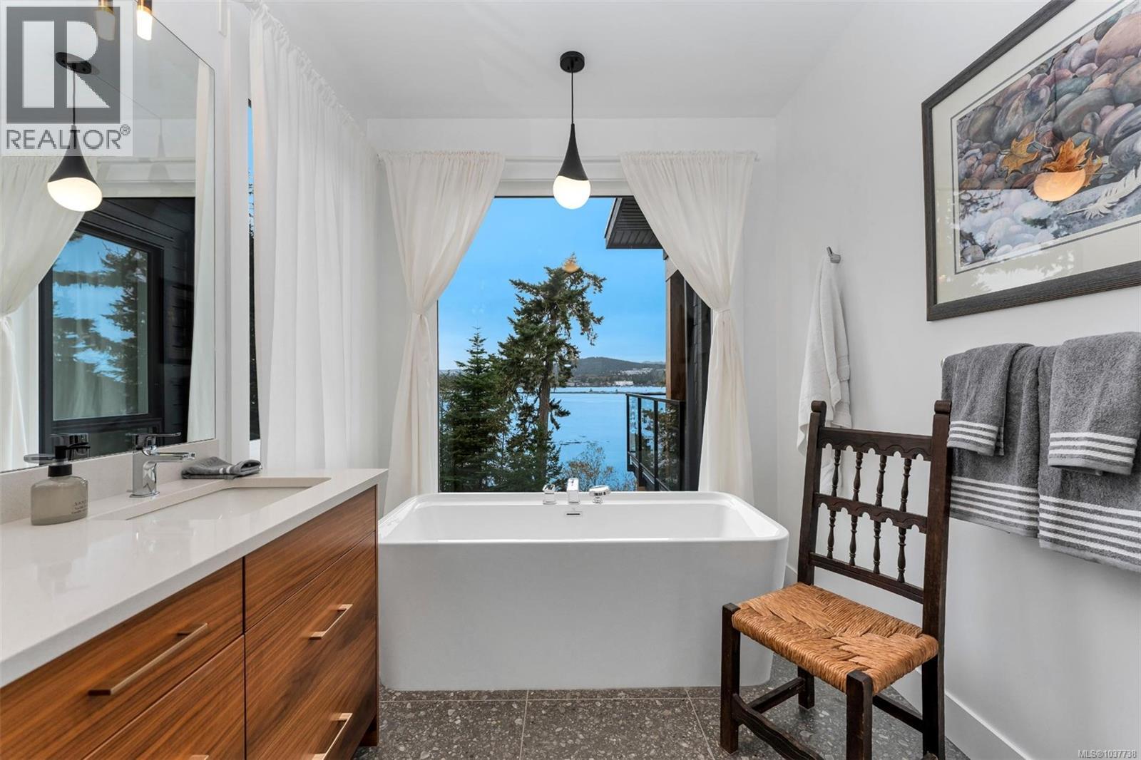 7210 Sea Cliff Rd - 24